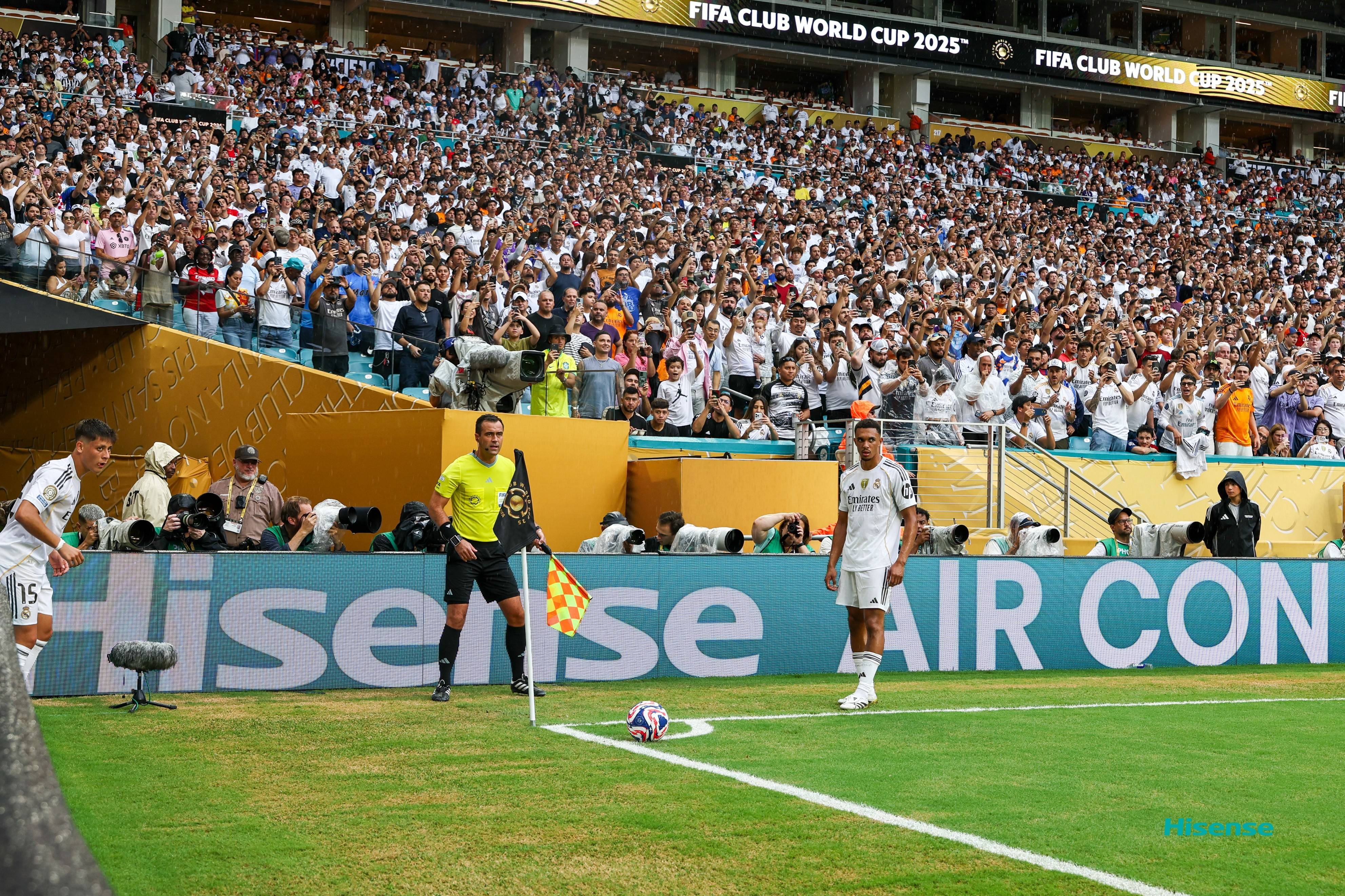 九游网页版登录入口尤文关键一役惨遭绝杀，球迷难掩失望，空间自己.